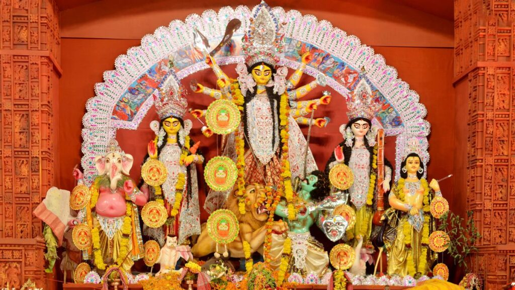 ওয়েস্ট বেঙ্গল সরকারের দুর্গাপূজা ২০২৫ এর জন্য ১২ দিনের ছুটির ঘোষণা বিস্তারিত খবর