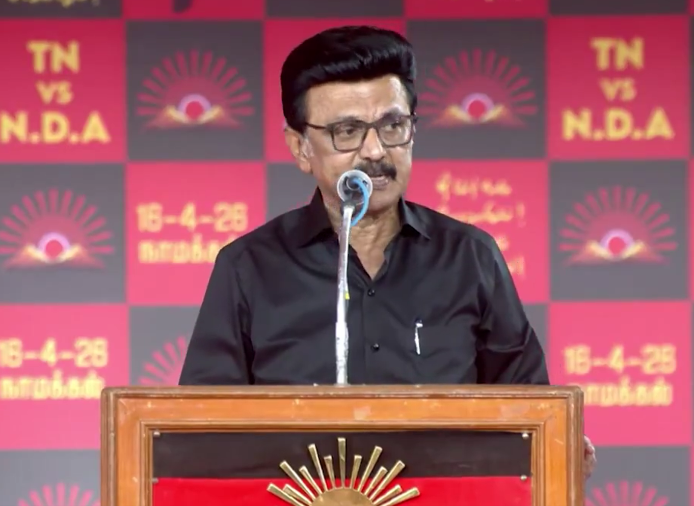 নামাক্কালে বিশাল জনসভা: এনডিএ এলে সাম্প্রদায়িক হিংসা বাড়বে, দাবি এমকে স্টালিনের