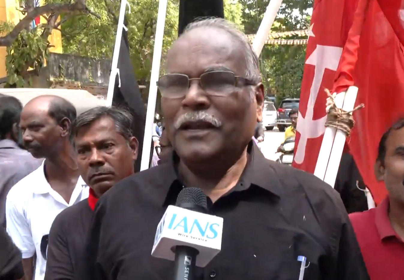 তামিলনাড়ু বিধানসভা নির্বাচন নিয়ে CPI(M) নেতা কে?