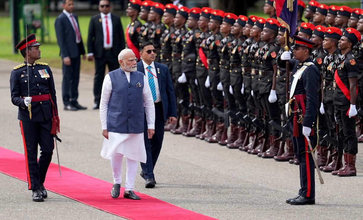 মোদীর শ্রীলঙ্কা সফর: প্রতিরক্ষা ও জ্বালানি সম্পর্ক জোরদার