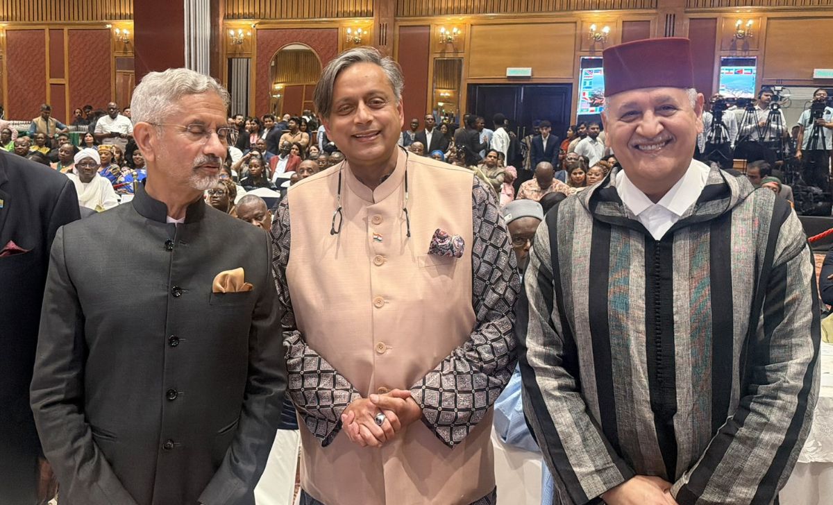 শশী থারুর আফ্রিকা দিবস ২০২৬ উদযাপনে: ভারত-আফ্রিকা অংশীদারিত্বের নতুন মাত্রা